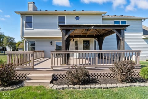 Photo of 7975 Meadow Bend Circle, Indianapolis, IN