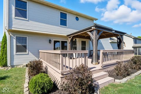 Photo of 7975 Meadow Bend Circle, Indianapolis, IN
