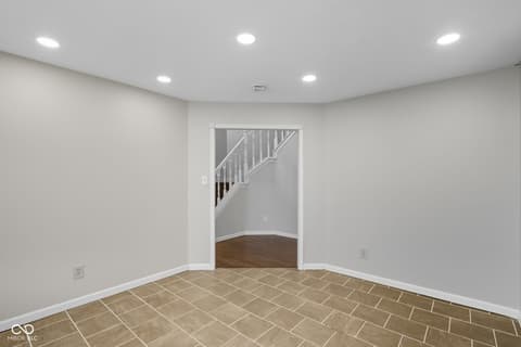 Photo of 7975 Meadow Bend Circle, Indianapolis, IN