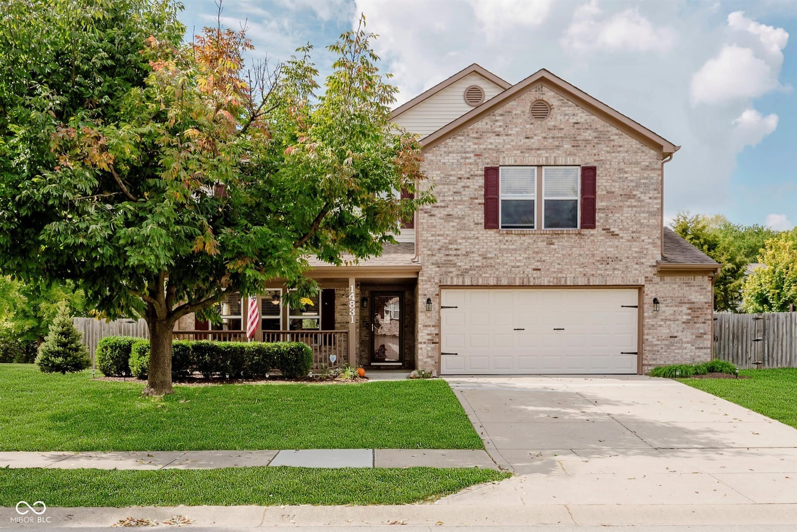 Front exterior at 14831 Drayton Drive, Noblesville, IN