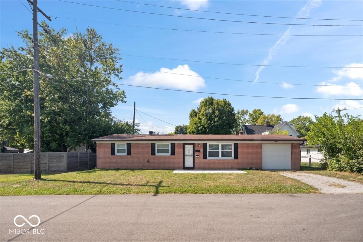 Photo of 247 Meek Street, Noblesville, IN