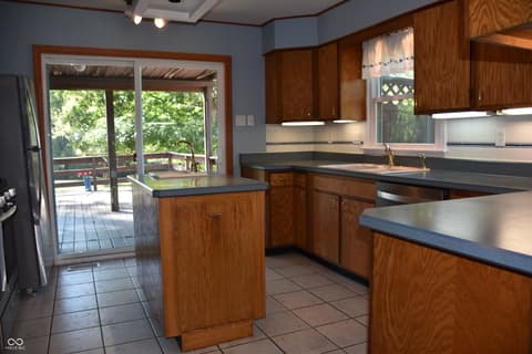 Photo of 9677 W Reeves Road, Spencer, IN