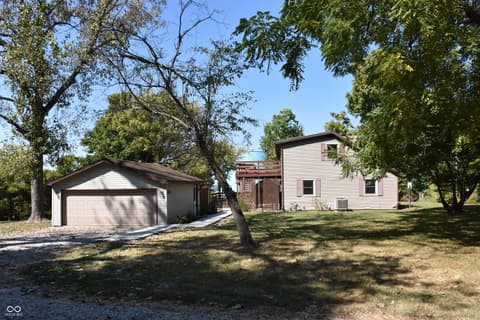 Photo of 9677 W Reeves Road, Spencer, IN