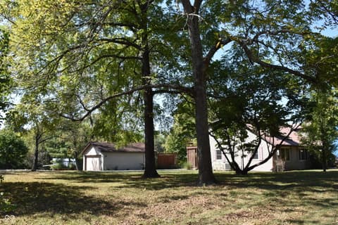 Photo of 9677 W Reeves Road, Spencer, IN