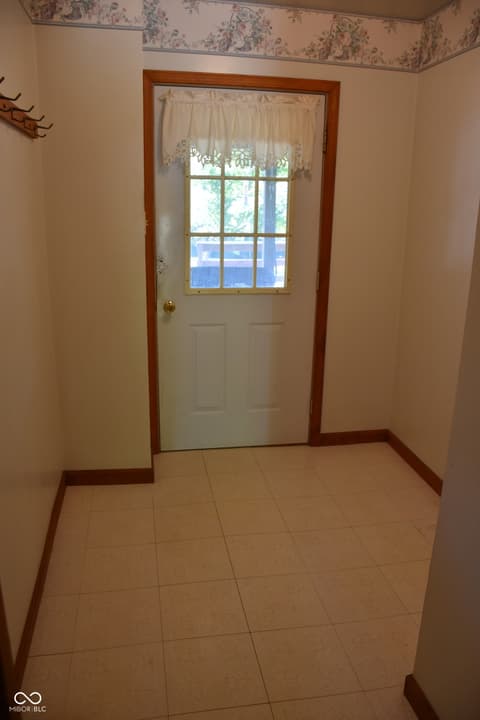Photo of 9677 W Reeves Road, Spencer, IN