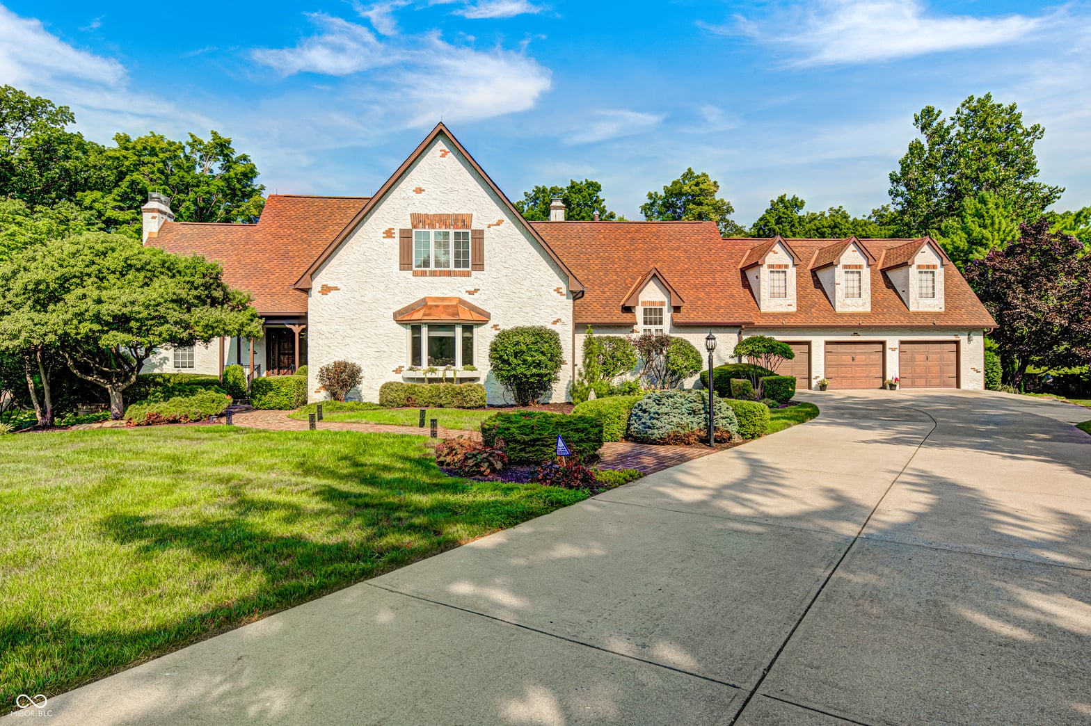 Photo of 6737 La Tour Circle, Indianapolis, IN