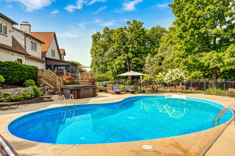 Photo of 6737 La Tour Circle, Indianapolis, IN