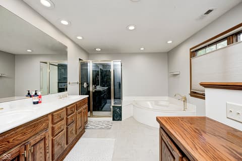 Photo of 6737 La Tour Circle, Indianapolis, IN
