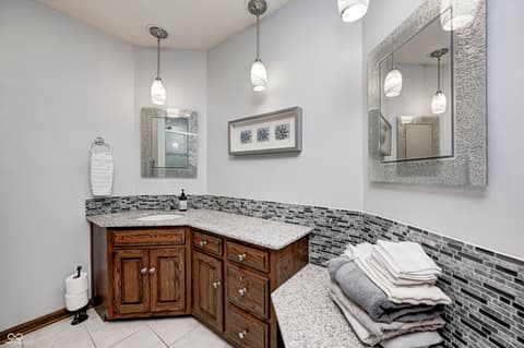 Photo of 6737 La Tour Circle, Indianapolis, IN