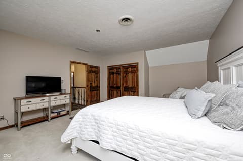 Photo of 6737 La Tour Circle, Indianapolis, IN
