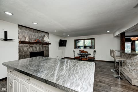 Photo of 6737 La Tour Circle, Indianapolis, IN