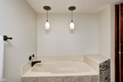 Photo of 6737 La Tour Circle, Indianapolis, IN