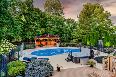 Photo of 6737 La Tour Circle, Indianapolis, IN