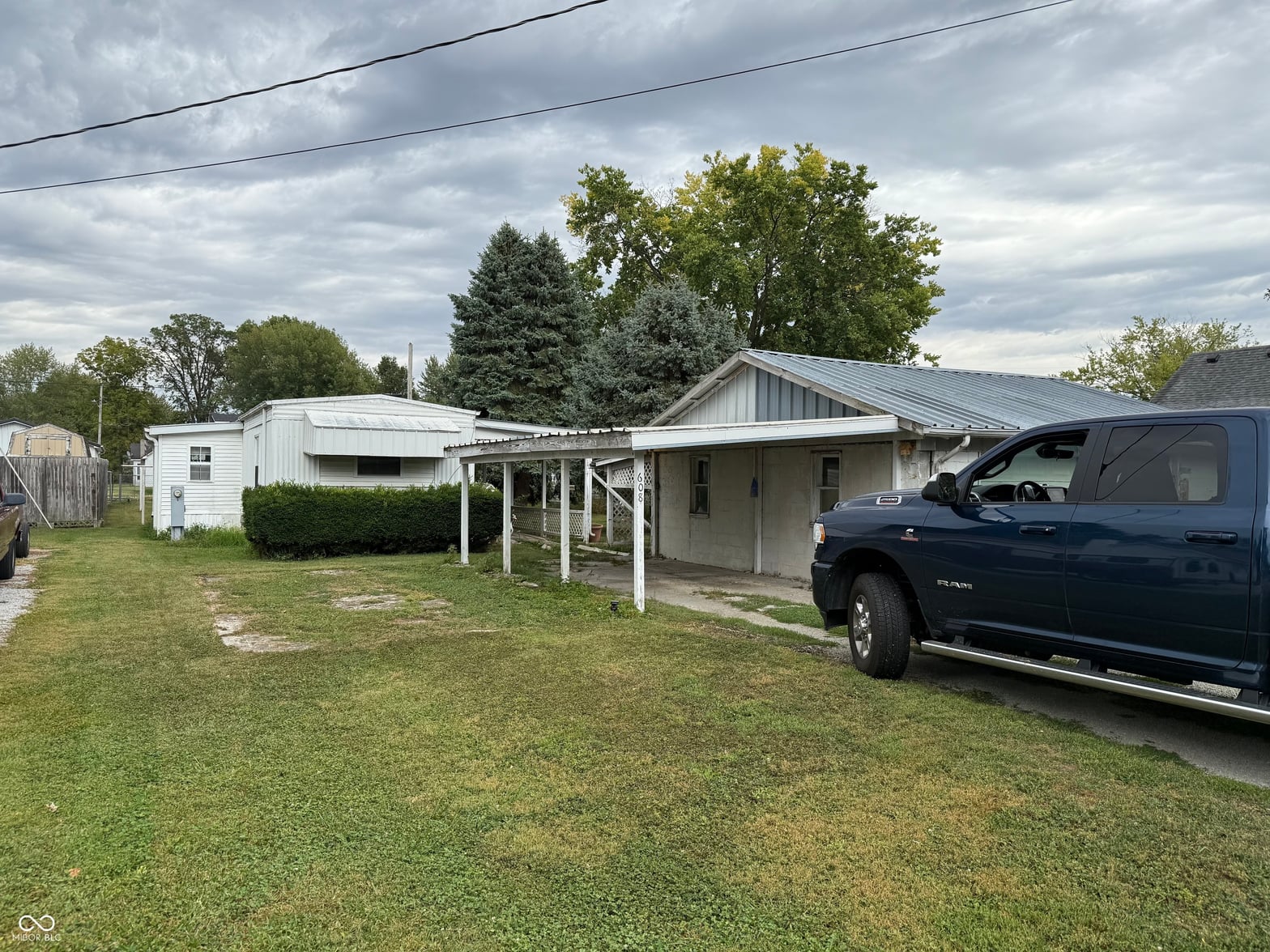 Yard at 608 White Street, Shirley, IN