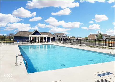 Pool at 6603 Laredo Drive, McCordsville, IN