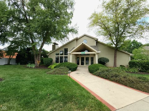Community — 8720 Yardley Court, Indianapolis, IN