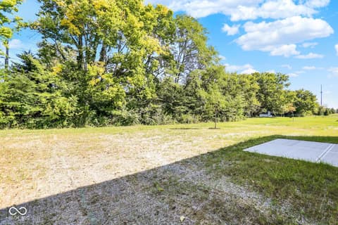 Photo of 7104 Jackson Drive, Cumberland, IN