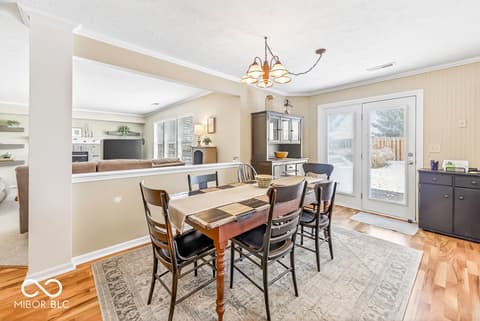 Photo of 3702 Fredricksburg Drive, Indianapolis, IN