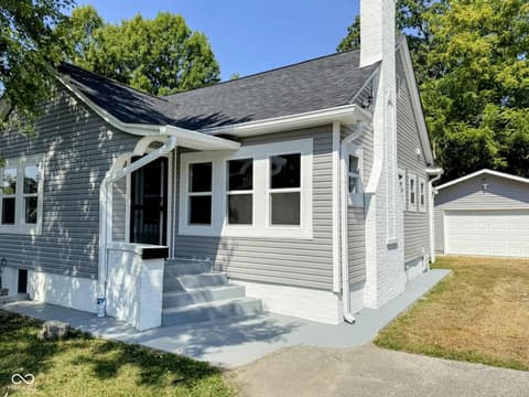 4320 E 34th Street
