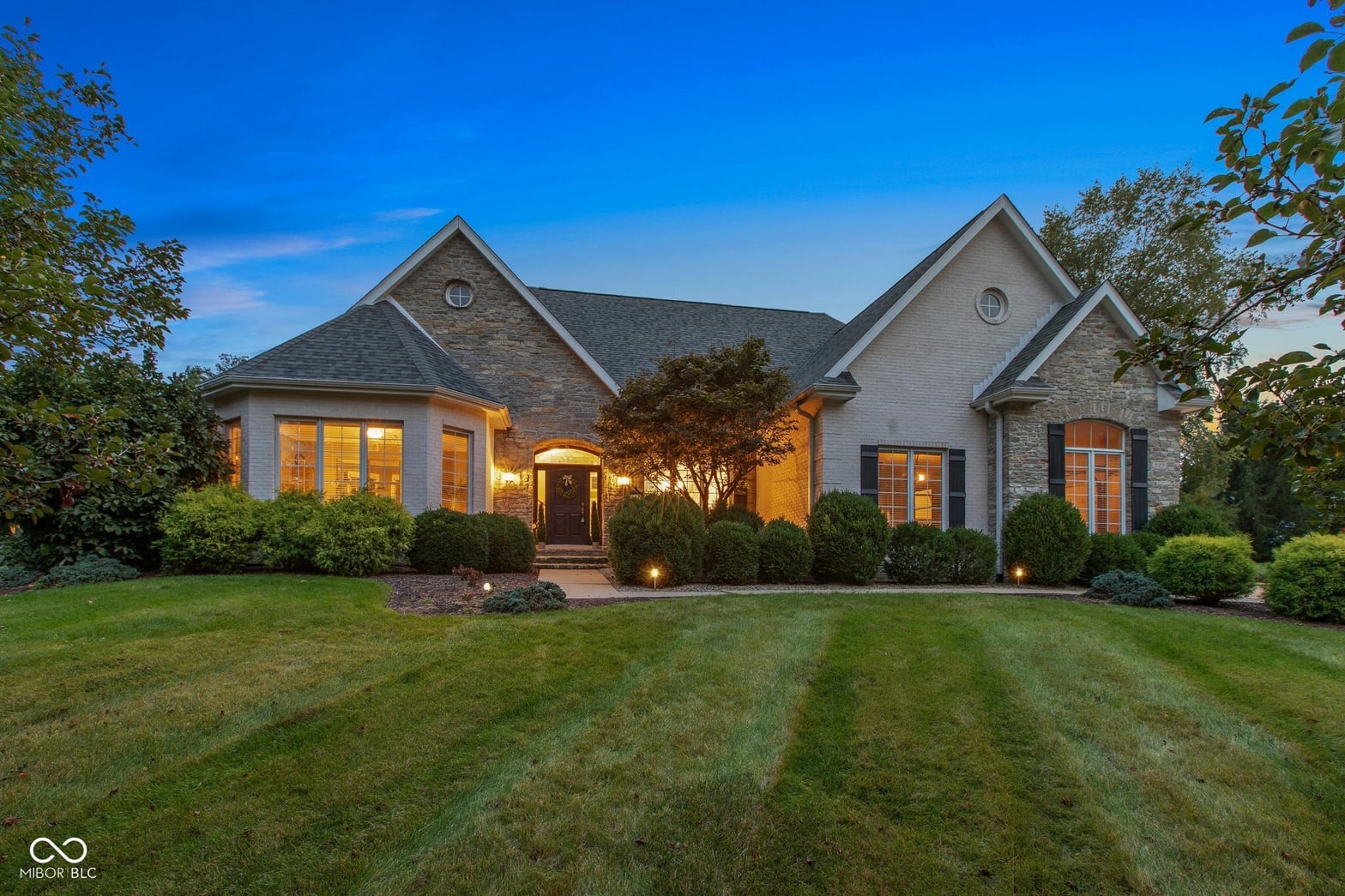 Photo of 999 Box Turtle Court, Columbus, IN