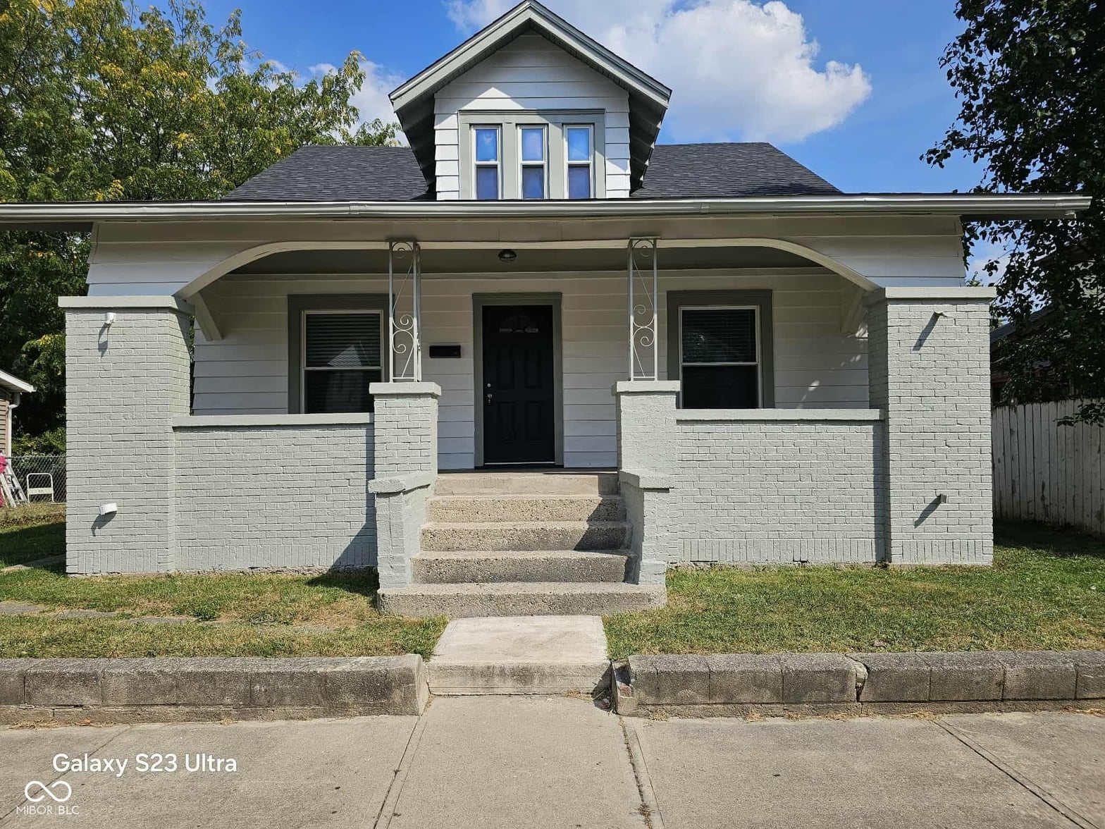 Front exterior at 3028 E Lynn Street, Anderson, IN