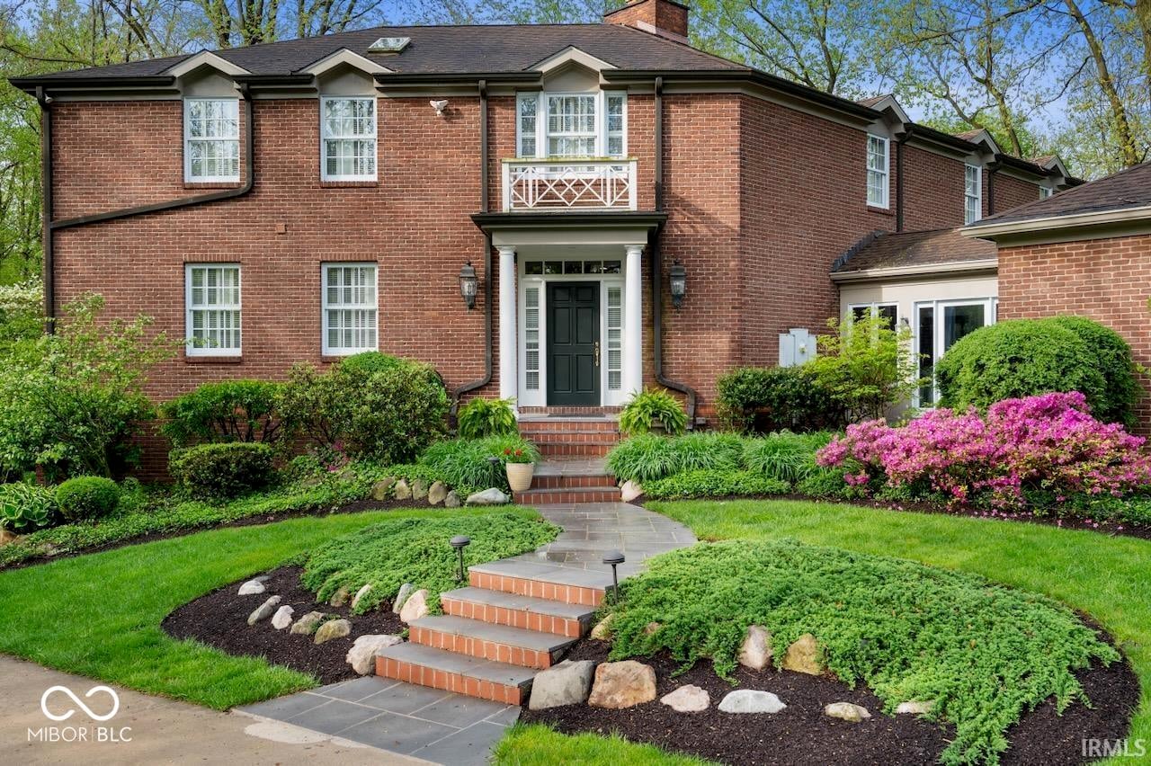 Front exterior at 191 N Timber Ridge Court, Muncie, IN