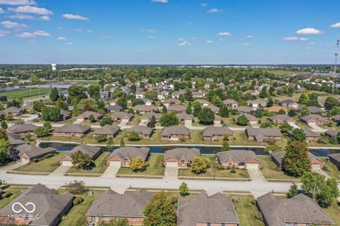 Photo of 1030 Woodridge, Brownsburg, IN