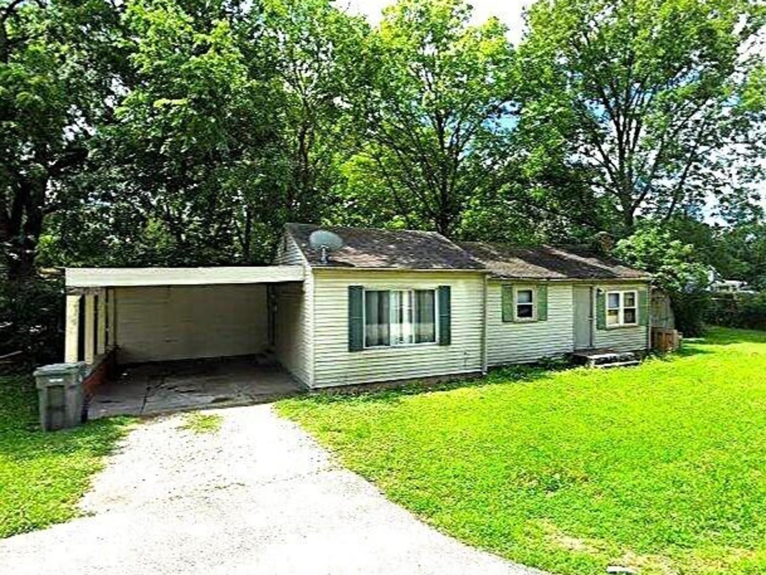 Front exterior at 1954 N Exeter Avenue, Indianapolis, IN