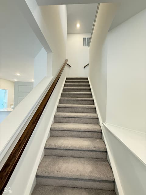 Stairs — 15234 Farrington Way, Fishers, IN