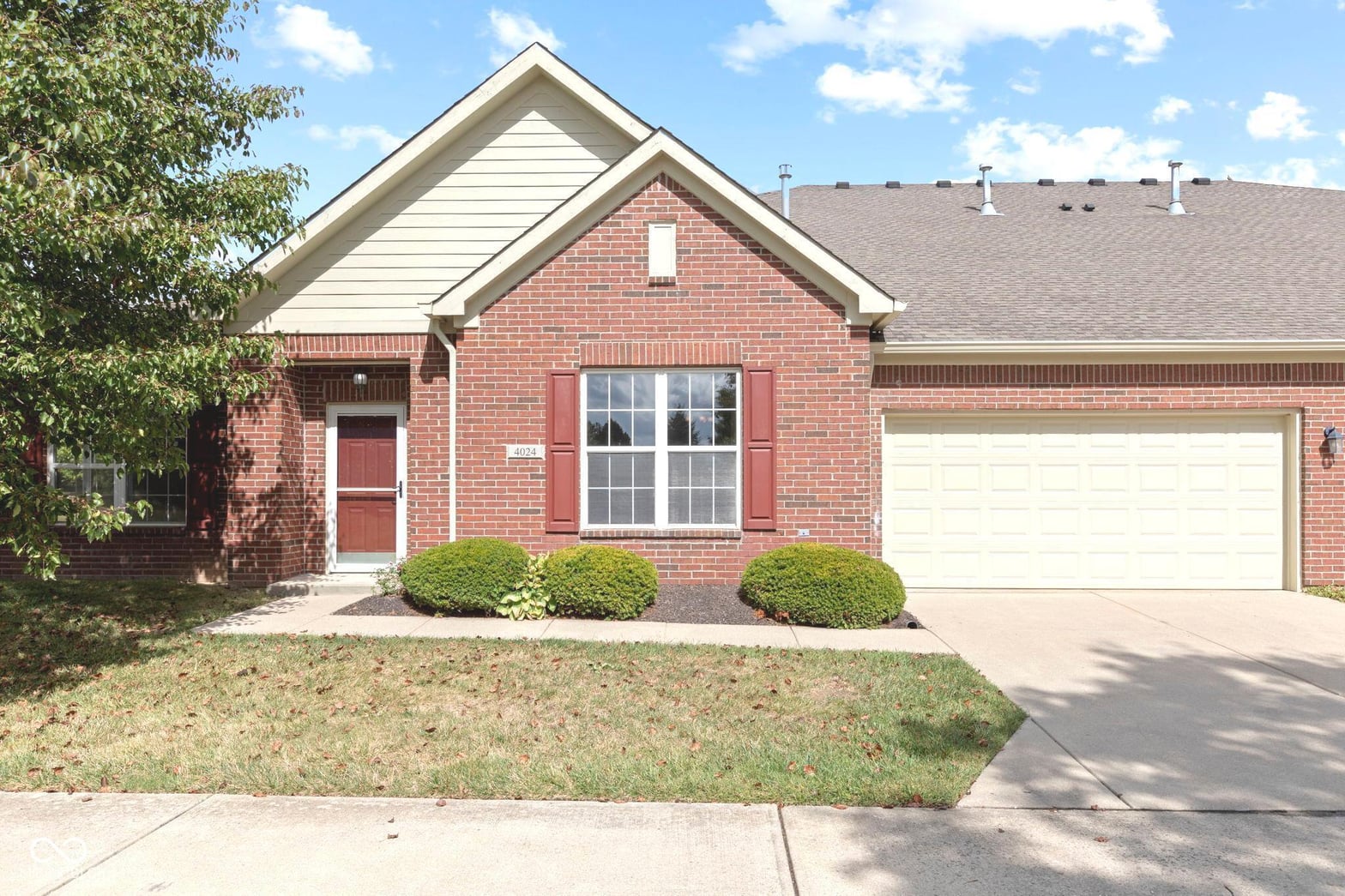 Front exterior at 4024 Storrow Way, Westfield, IN