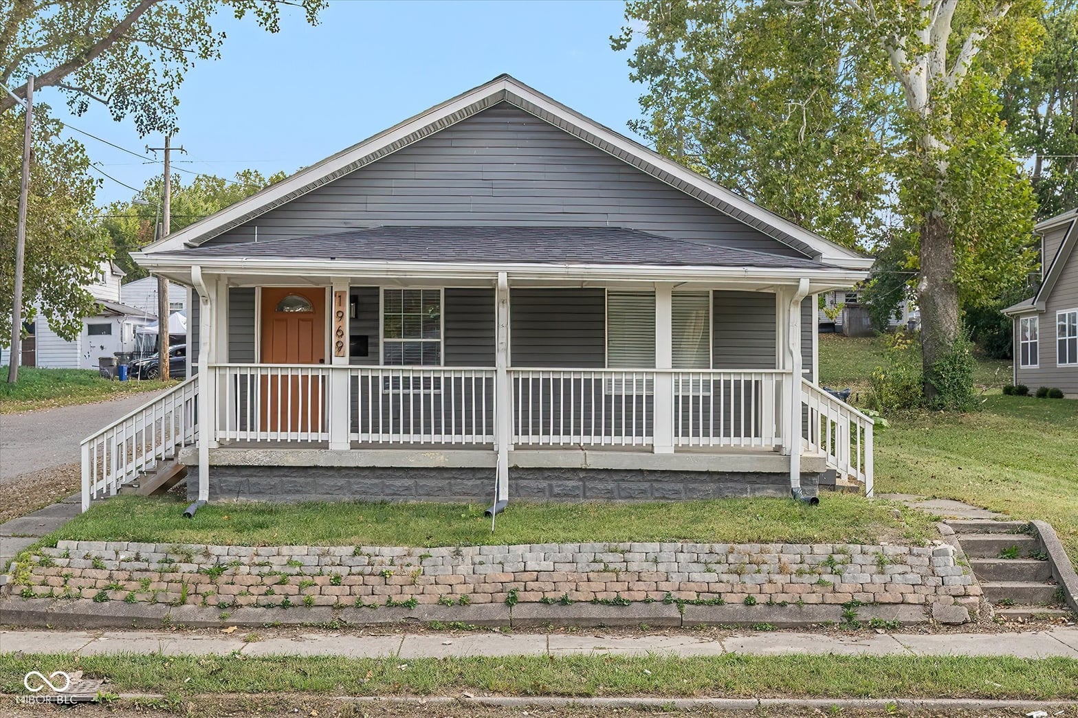 Photo of 1969 Hillside Avenue, Indianapolis, IN