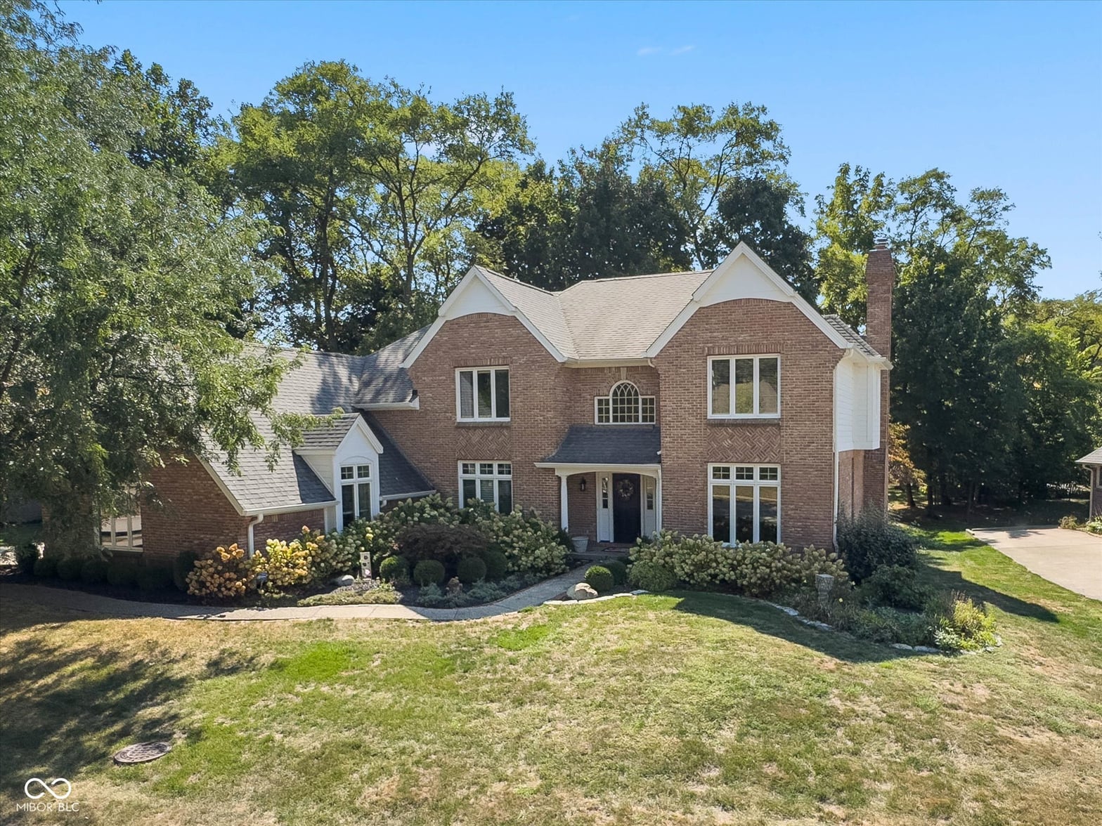 Front exterior at 21450 Oakview Drive, Noblesville, IN