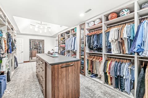 Walk In Closets — 3986 Chadwick Drive, Carmel, IN