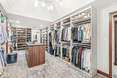 Walk In Closets — 3986 Chadwick Drive, Carmel, IN