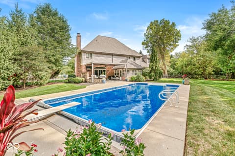 Pool at 3986 Chadwick Drive, Carmel, IN