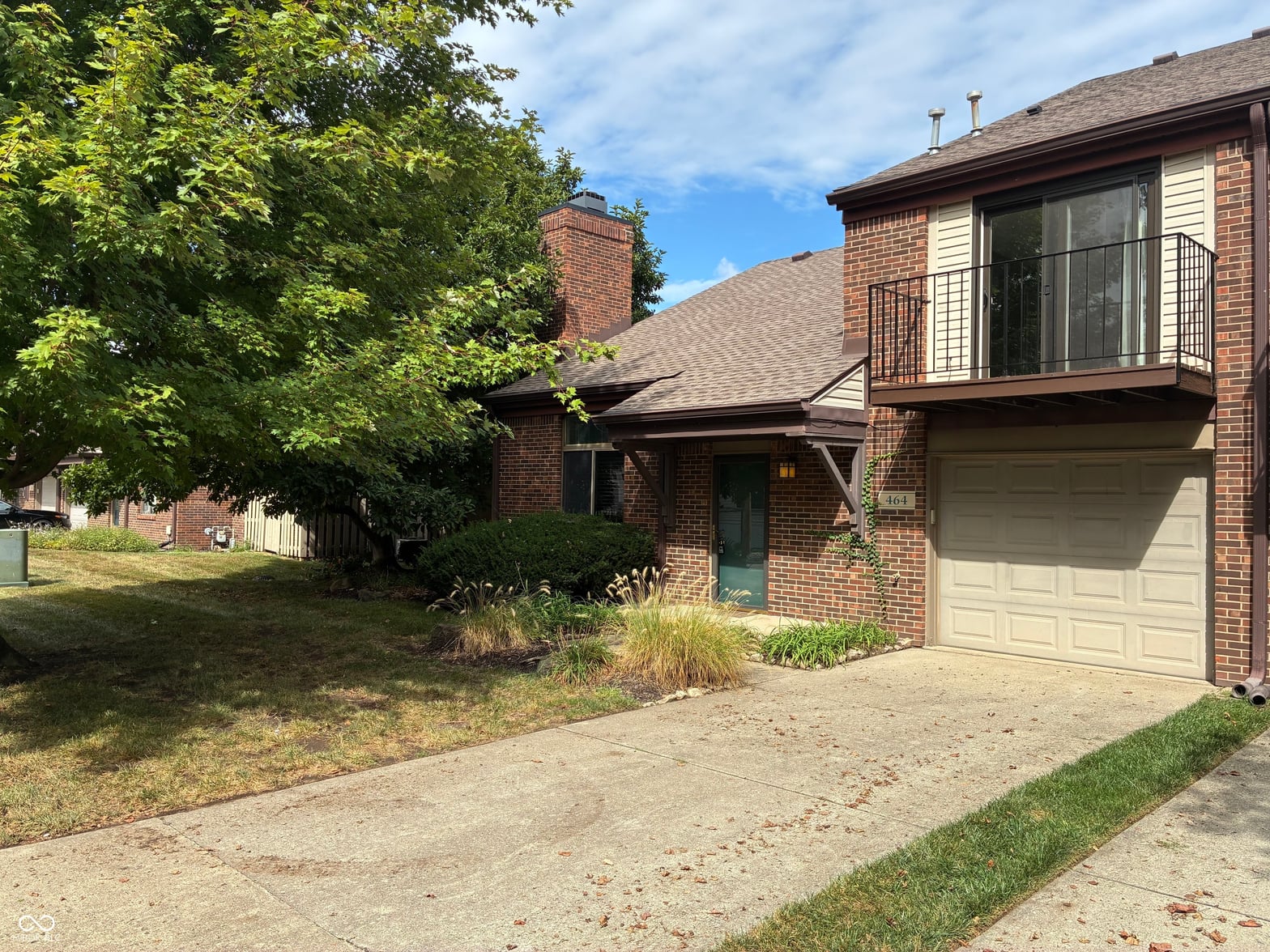 Front exterior at 464 E St. Clair Street, Indianapolis, IN