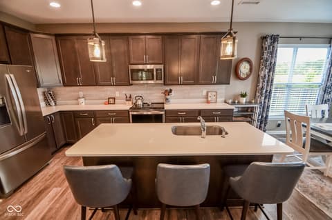 Photo of 4647 Bethel Cove Drive, Indianapolis, IN