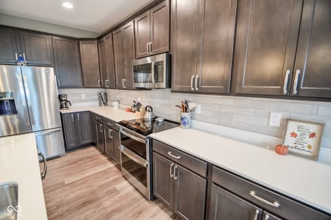 Photo of 4647 Bethel Cove Drive, Indianapolis, IN
