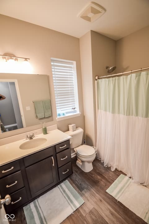 Photo of 4647 Bethel Cove Drive, Indianapolis, IN