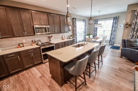Photo of 4647 Bethel Cove Drive, Indianapolis, IN