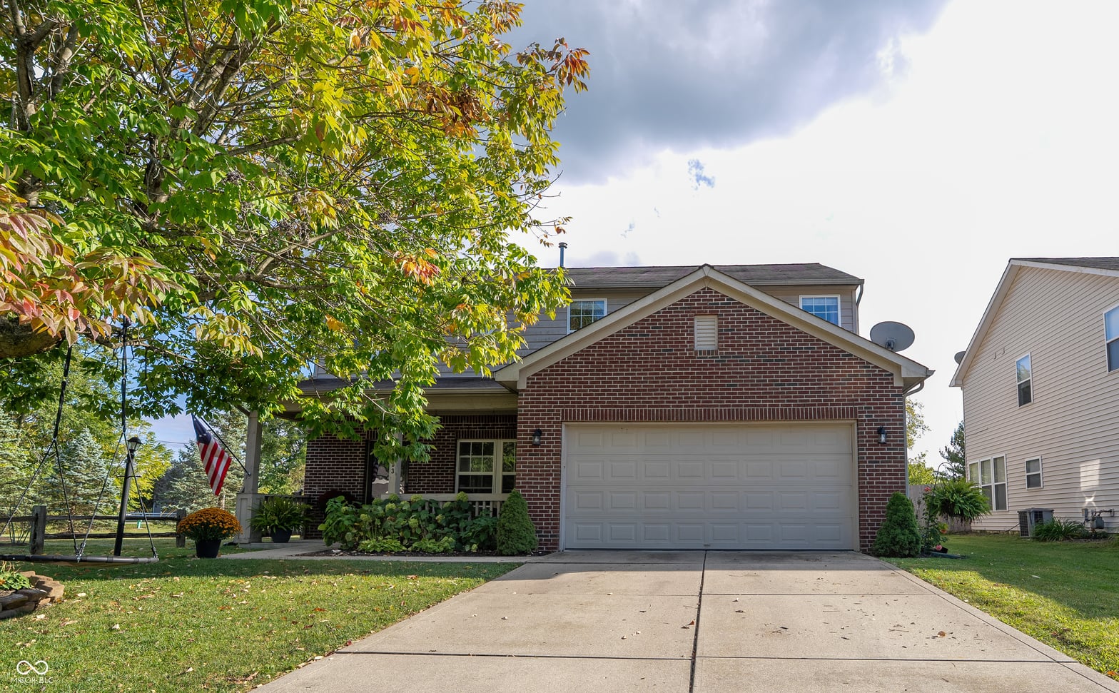 Front exterior at 10953 Roundtree Road, Fishers, IN