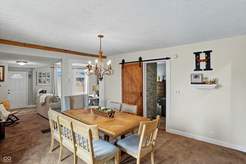 Photo of 839 S Lynhurst Drive, Indianapolis, IN