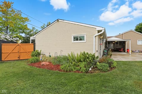 Photo of 839 S Lynhurst Drive, Indianapolis, IN
