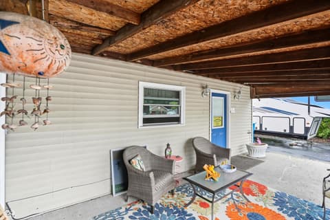 Photo of 839 S Lynhurst Drive, Indianapolis, IN
