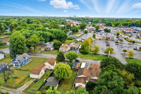 Photo of 839 S Lynhurst Drive, Indianapolis, IN
