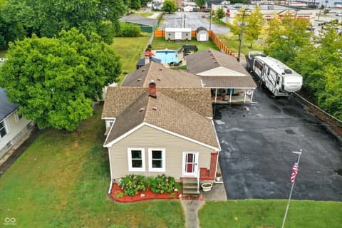 Photo of 839 S Lynhurst Drive, Indianapolis, IN