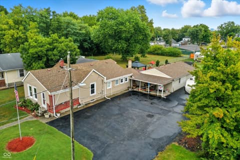 Photo of 839 S Lynhurst Drive, Indianapolis, IN
