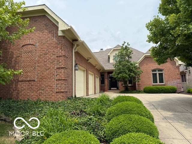 Photo of 458 Burlington Lane, Carmel, IN