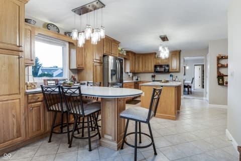 Photo of 413 N Gray Road, Connersville, IN