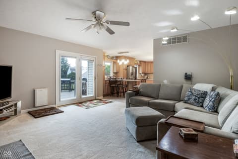 Photo of 413 N Gray Road, Connersville, IN